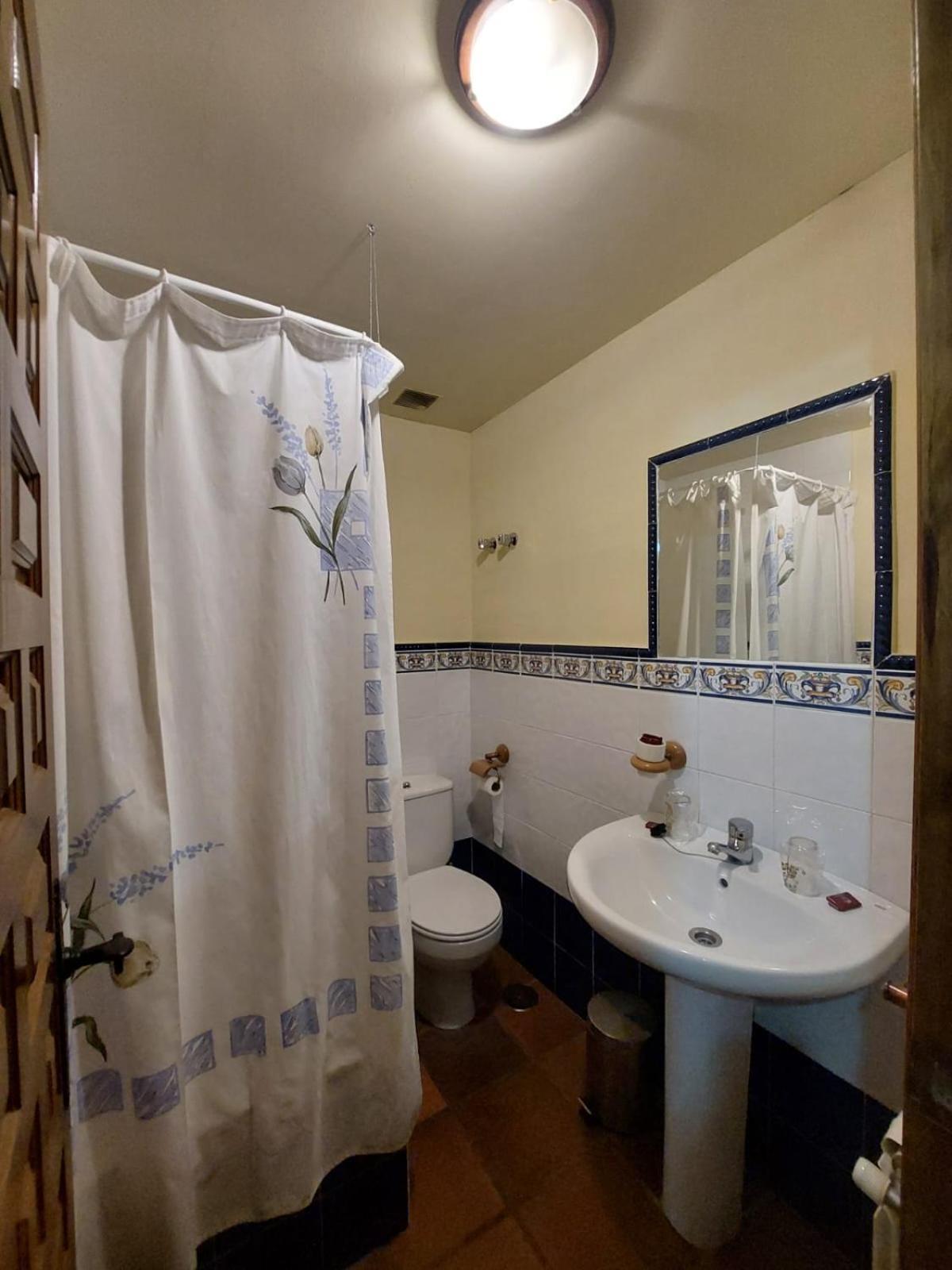 Hostal Restaurante Villa De Сепульведа Екстер'єр фото